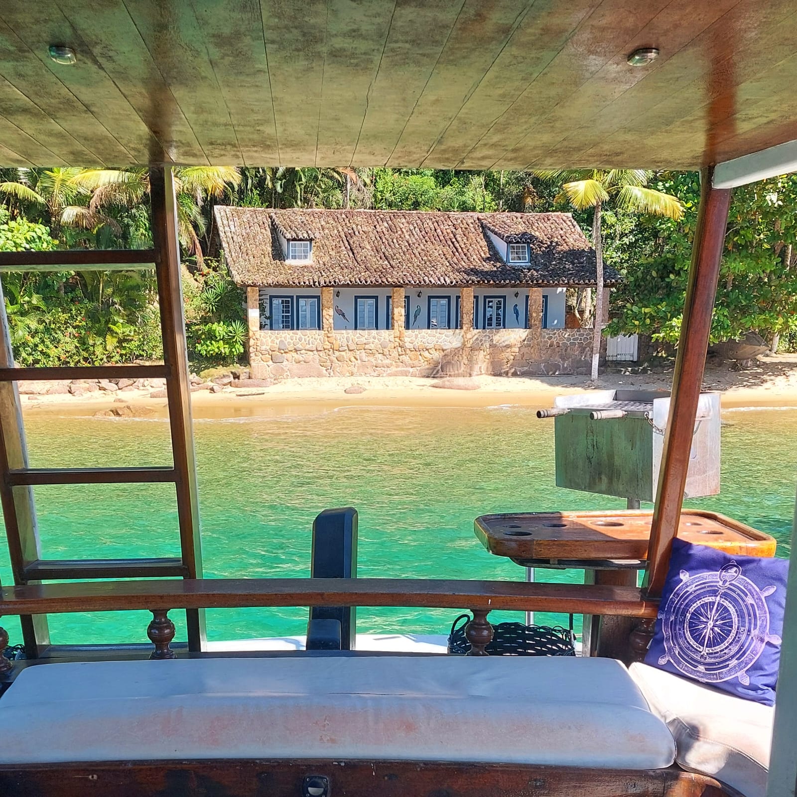ESCUNA PRIVATIVO PARATY Geladeira & Fogão Abordo