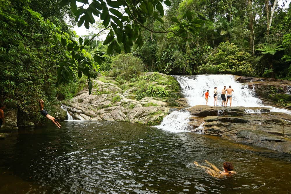 JEEP PARATY PRIVATIVO Roteiro Pedra Branca ou Penha 