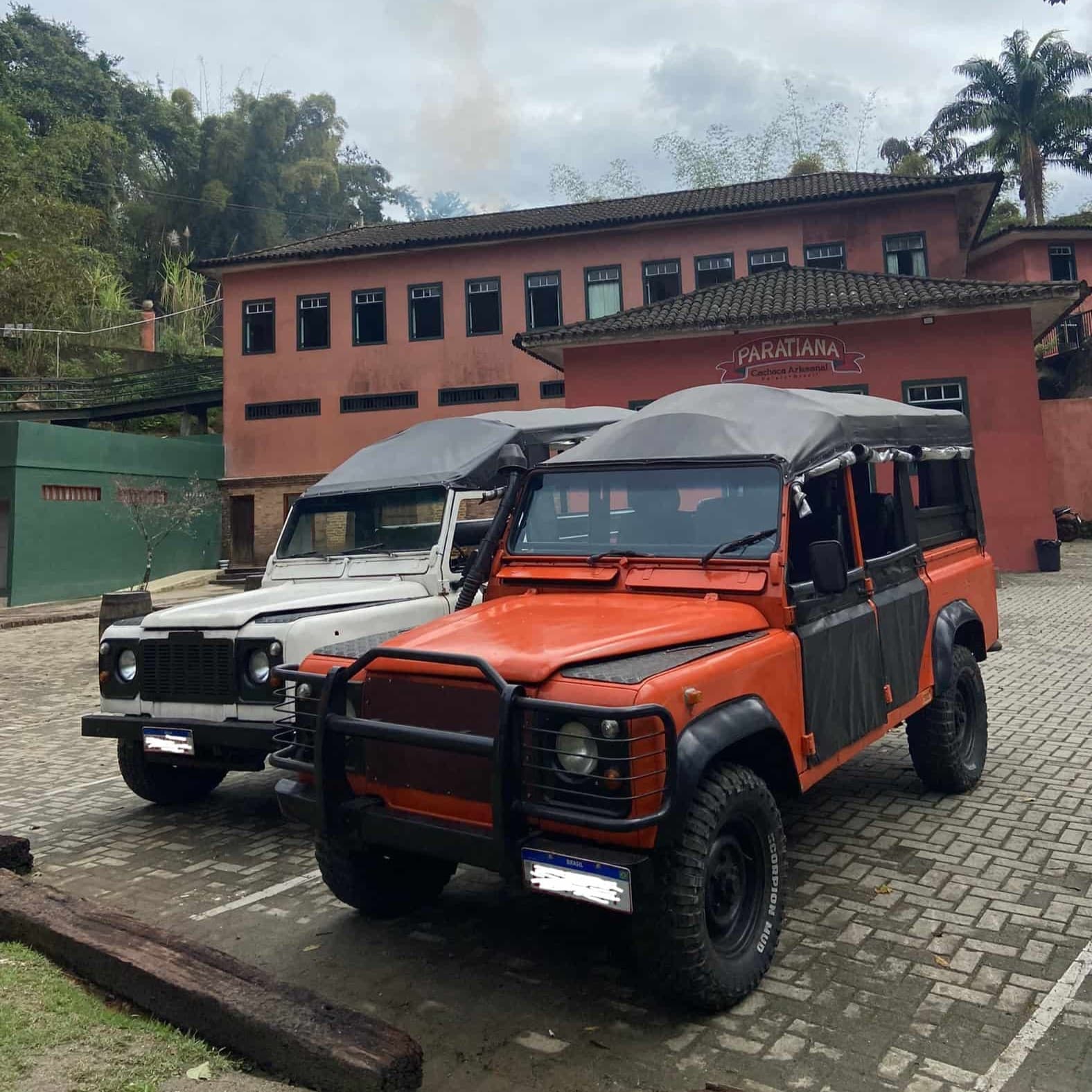 JEEP PARATY PRIVATIVO Roteiro Pedra Branca ou Penha 