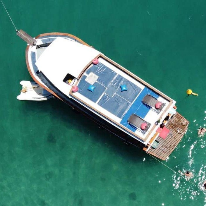 BARCO PRIVATIVO PARATY - Stand Up Incluso