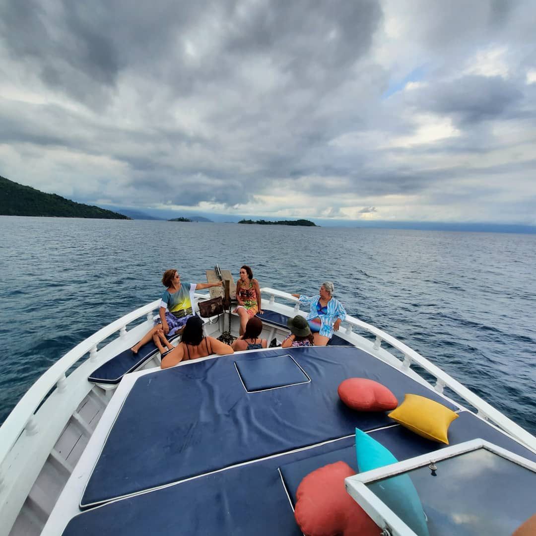 BARCO PRIVATIVO PARATY - Stand Up Incluso