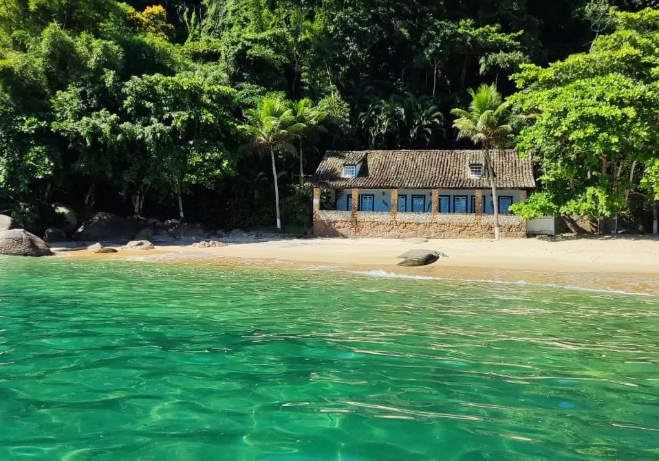 ESCUNA NOVA PARATY- Alto Padrão Roteiro Completo Jacuzzi Ar Condicionado Toboágua