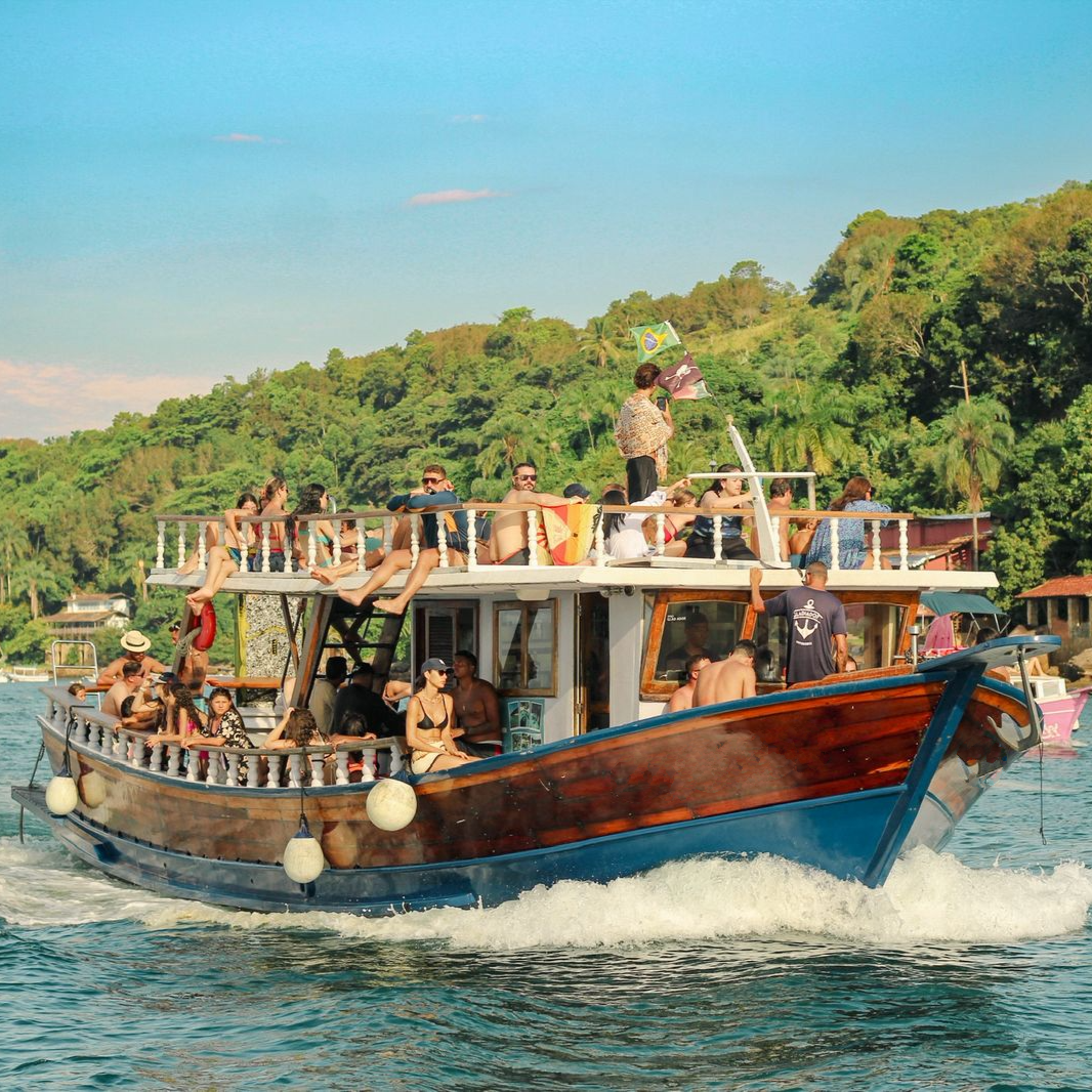 BARCO PRIVATIVO COMPARTILHADO Entrada com Cooler Permitido 
